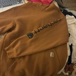Brown Carhartt sweatshirt